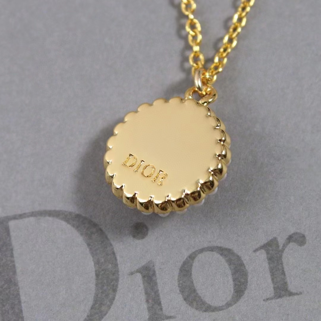 Dior Women Petit CD Baroque Necklace White Resin Pearls Black Glass