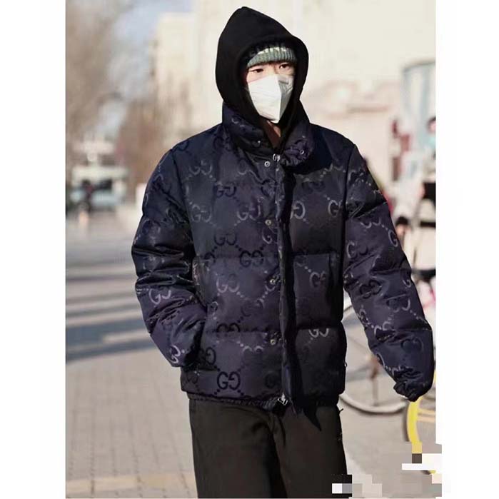 G*u*i men jumbo gg canvas down jacket blue nylon front zip pockets