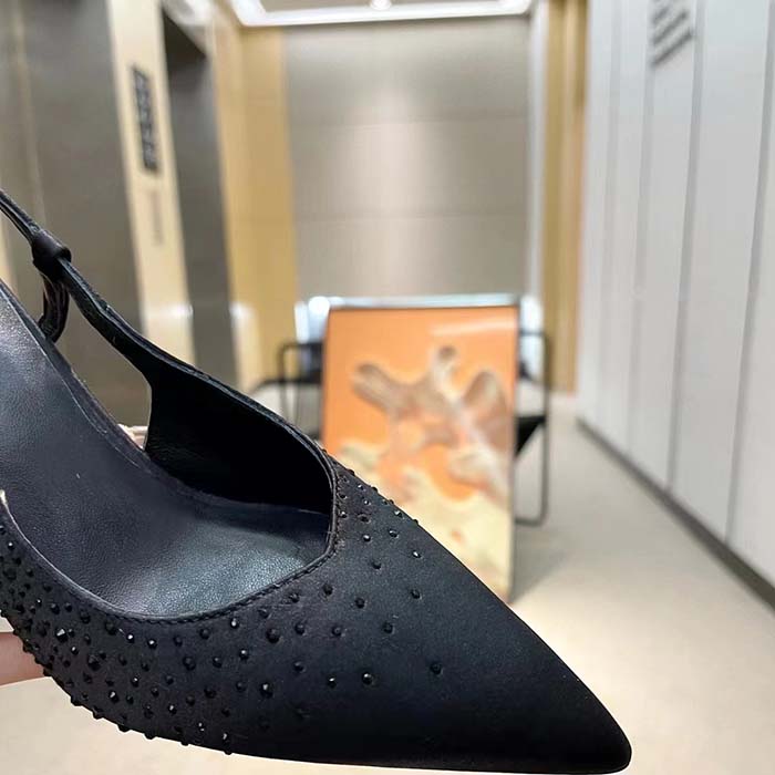 G*u*i women slingback pump crystals black silk satin pointed toe metallic high heel