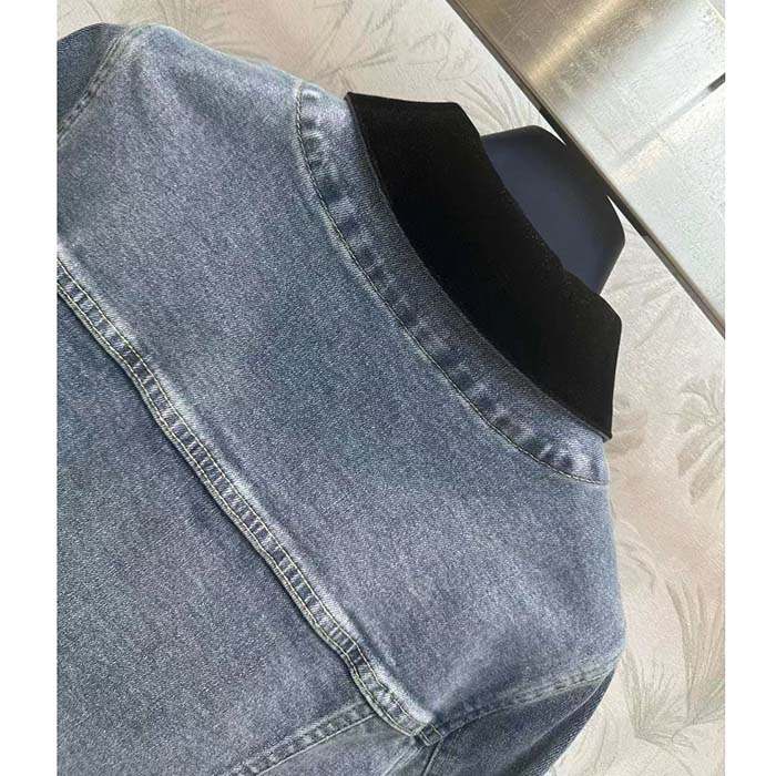 Louis Vuitton Men LV Velvet Accent Denim Jacket Cotton Blue Regular Fit 1AFEPJ