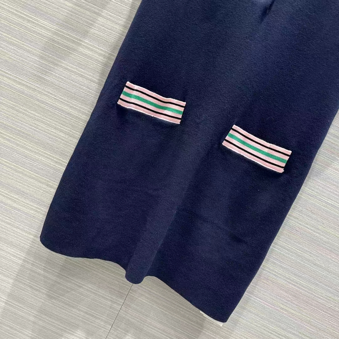 G*u*i women fine knit dress embroidery gg heart point collar