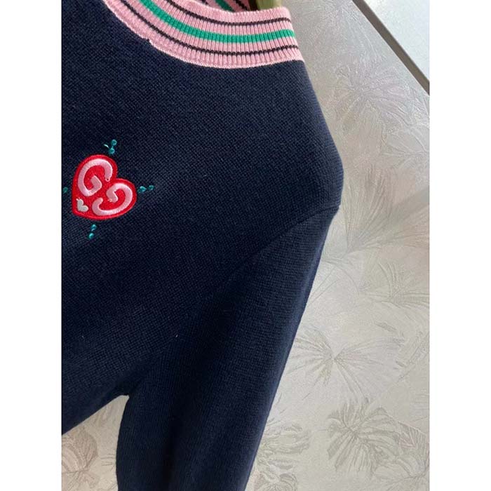G*u*i women fine knit sweater embroidery gg heart round neck