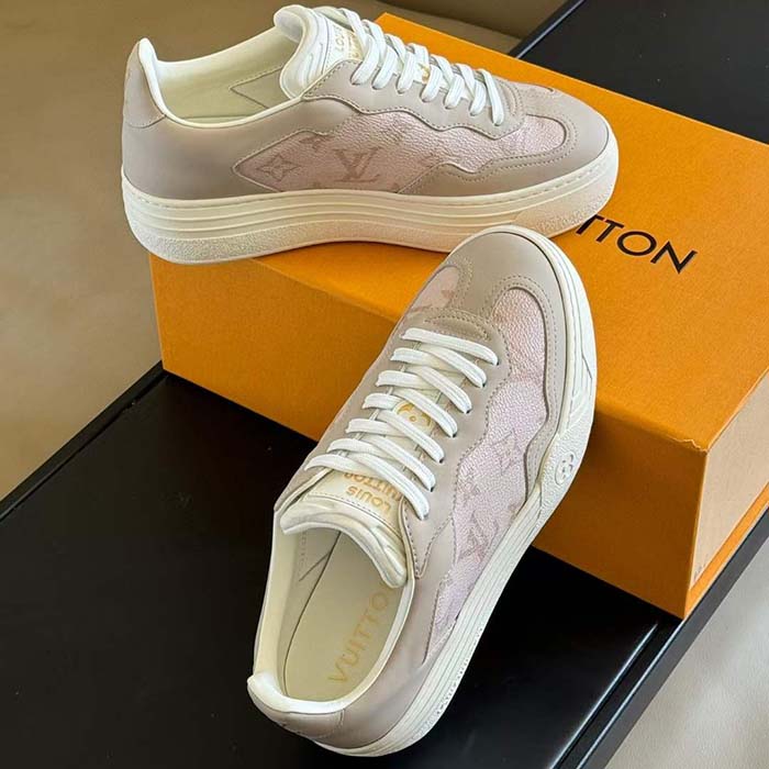 Louis Vuitton Unisex LV Groovy Sneaker Beige Patent Monogram Canvas 1ACSVV