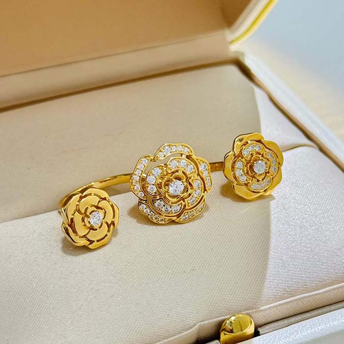chanel women cc extrait de camelia transformable ring 18k rose gold Di*m*nds