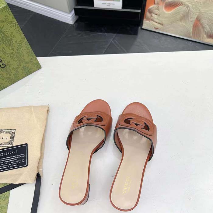 G*u*i women gg interlocking g slide sandal brown leather mid-heel
