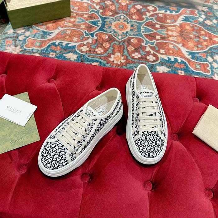 G*u*i unisex gg sneaker ivory black gg canvas jacquard low heel