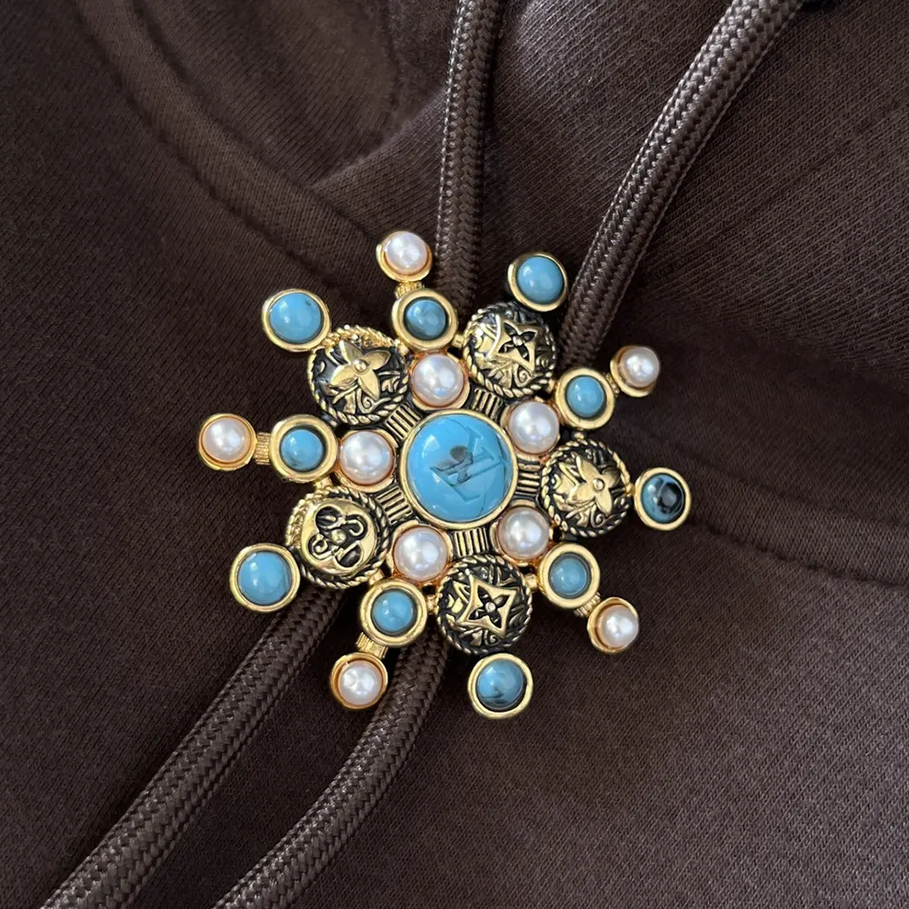 Louis Vuitton Women Embellished Cotton Hoodie 1AFWVV