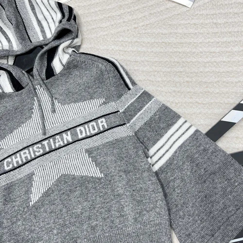 Dior Women DiorAlps Three-Quarter Sleeve Hooded Sweater Gray Wool