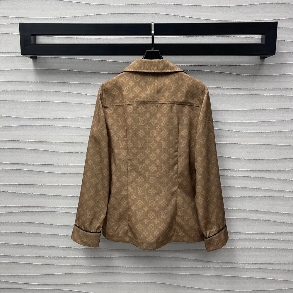 Louis Vuitton Men Inverted Mahina Pajama Shirt 1AGBB4