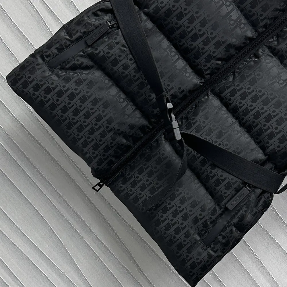 Dior Men DiorAlps Belted Puffer Vest Black Quilted Technical Taffeta Jacquard