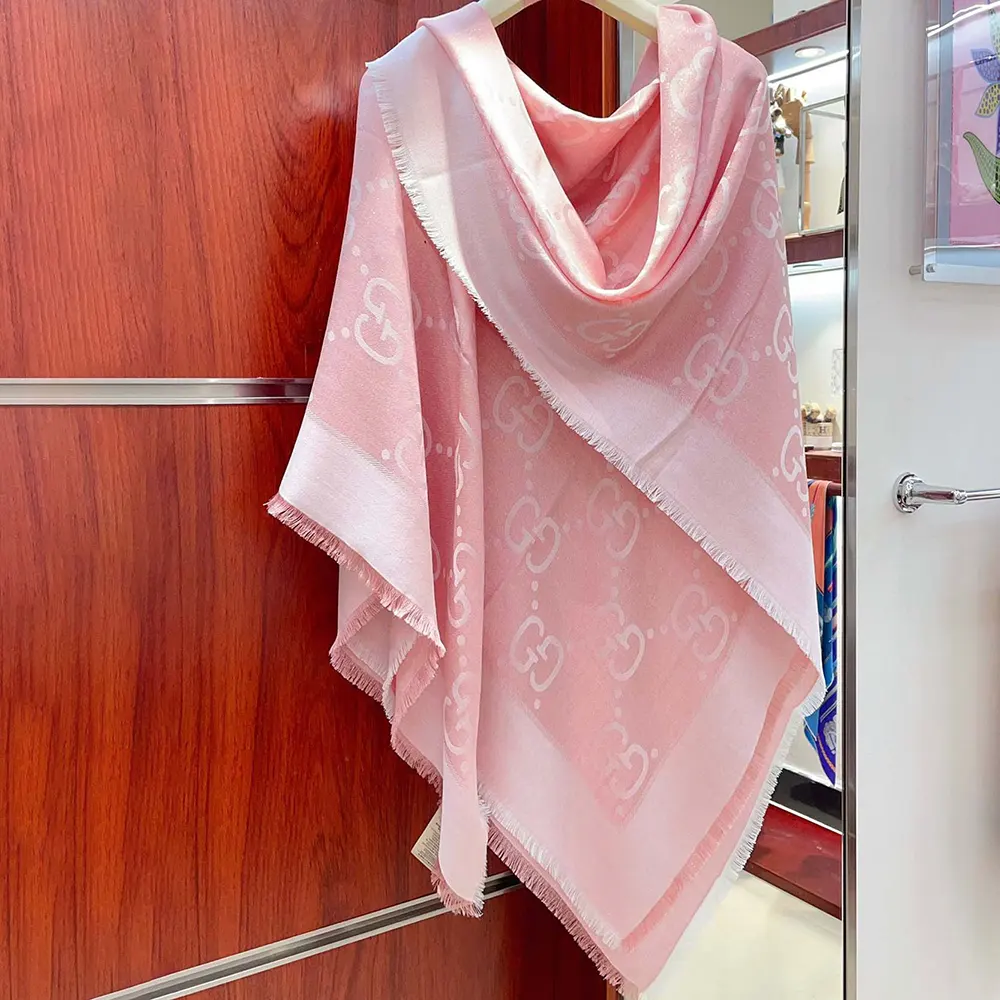 G*u*i unisex gg jacquard silk wool shawl-pink 6636713gc435972