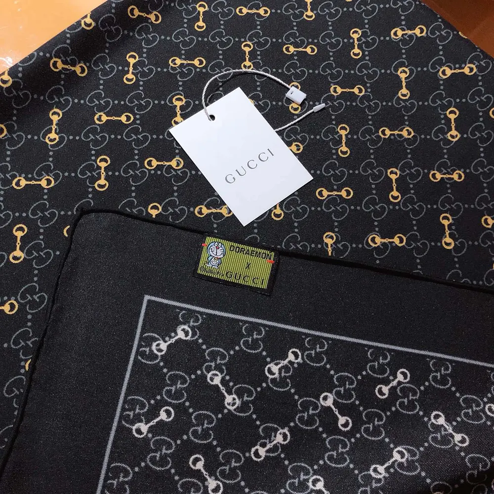 G*u*i unisex gg print with horsebits silk scarf-black 6625763g0011000