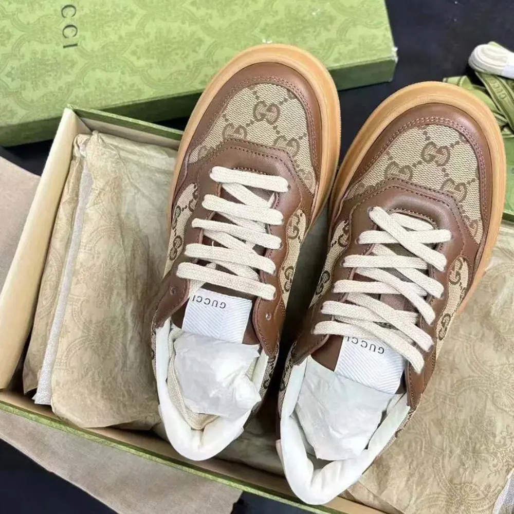 G*u*i unisex gg trainers with beige and ebony orignal gg canvas