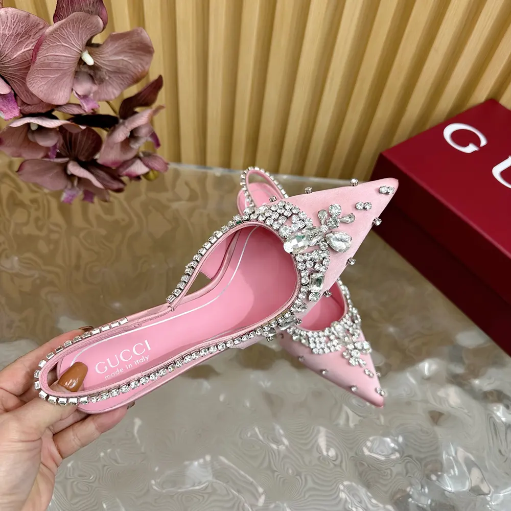 G*u*i women pump with crystals light pink satin 812192fad2v5741