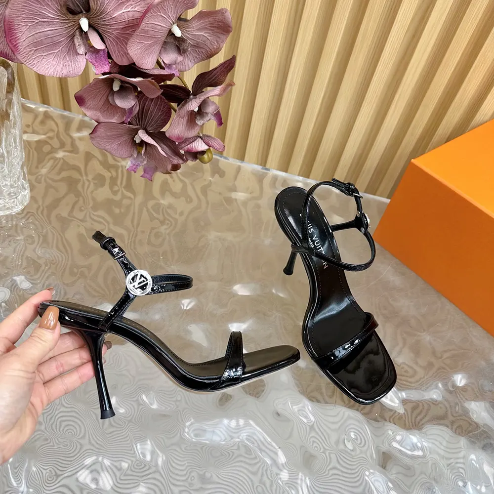 Louis Vuitton LV Women 6AM Sandal in Patent Calf Leather-Black 1AGWZM