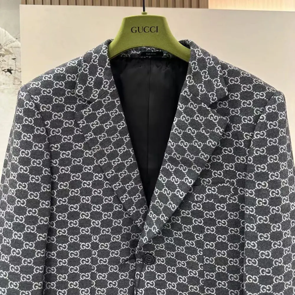 G*u*i men G*u*i classic silver wool blazer