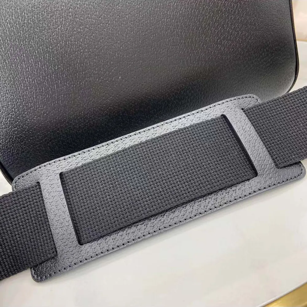 G*u*i men gg supreme medium crossbody bag 795459fadjk1000