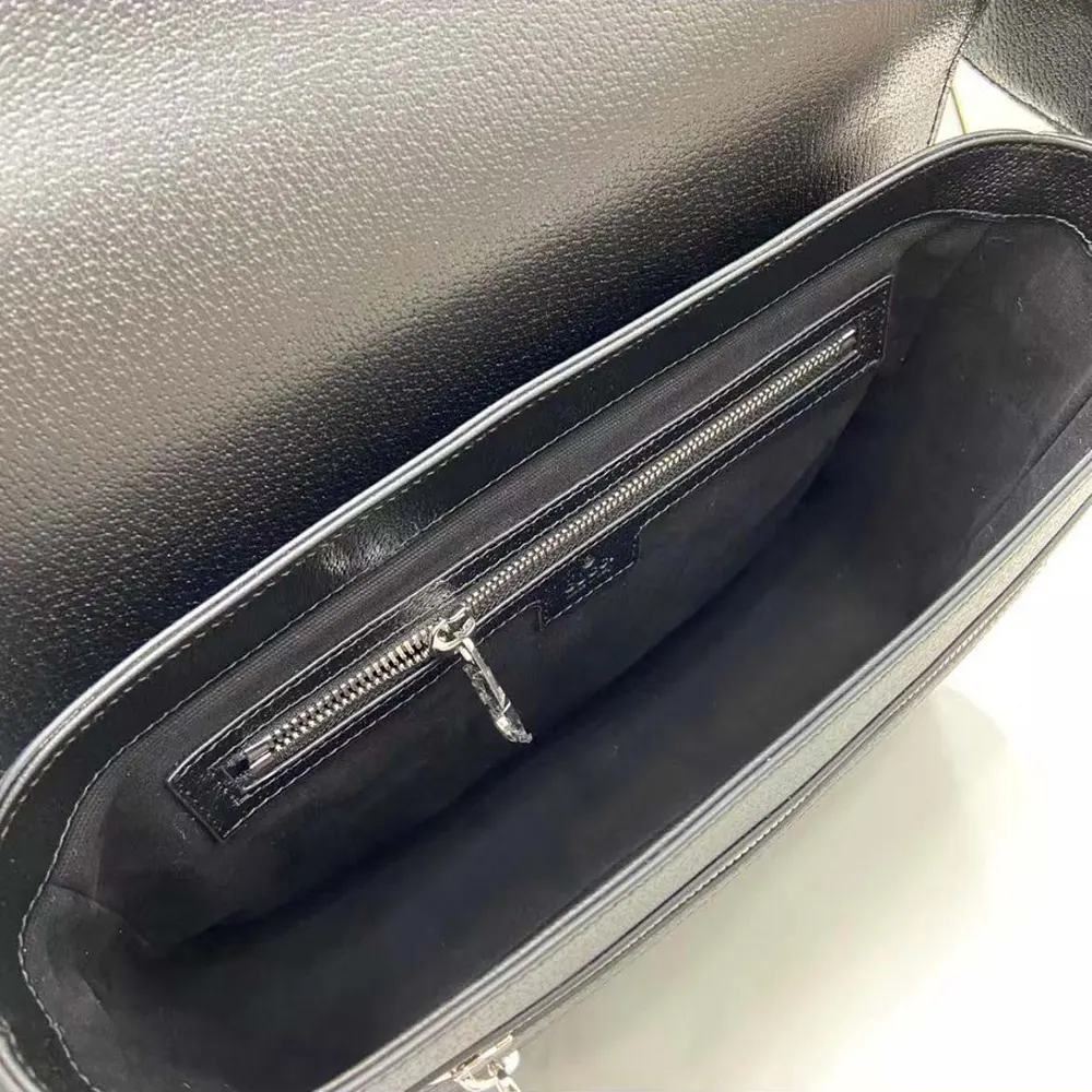 G*u*i men gg supreme medium crossbody bag 795459fadjk1000